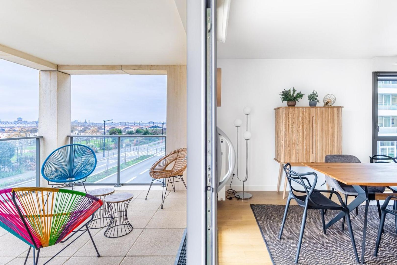 Appartamento Guestready - Peaceful Escape In La Bastide Bordeaux Esterno foto